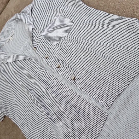 Sim & Sam 100% Rayon Blouse - Picture 8 of 16